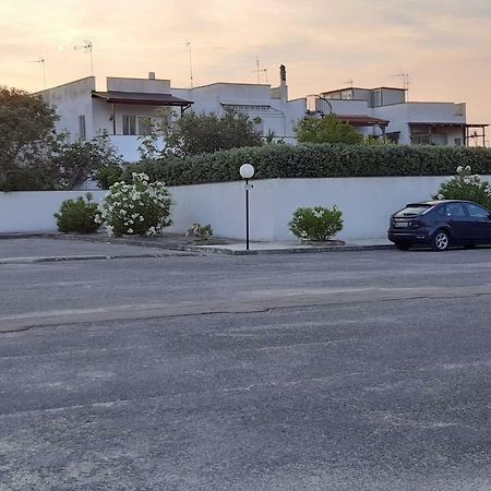 Casa Vacanza Villa Uggiano La Chiesa Esterno foto