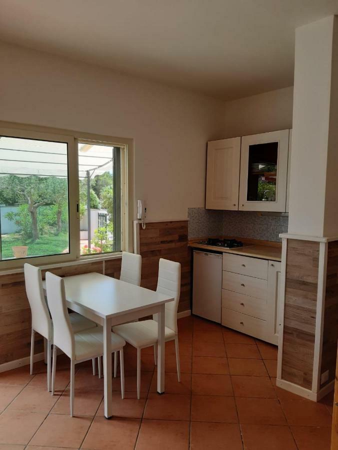 Casa Vacanza Villa Uggiano La Chiesa Esterno foto